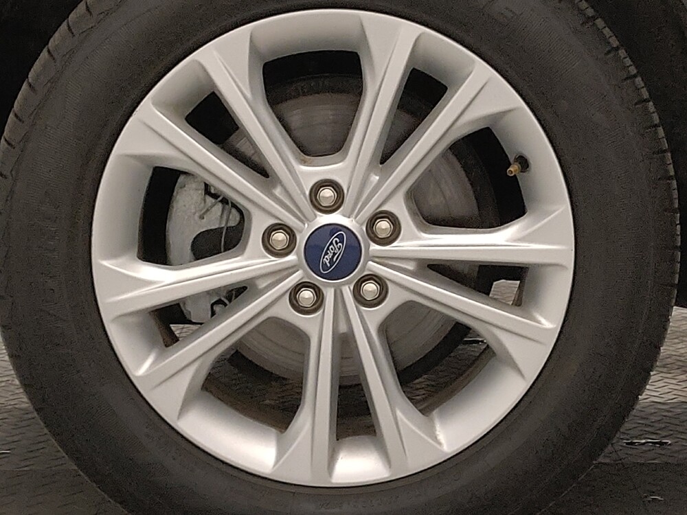 2019 Ford Escape in Arlington, TX 76011 - 18130542 31