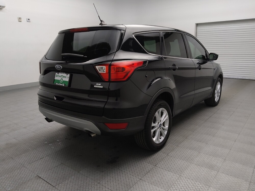 2019 Ford Escape in Arlington, TX 76011 - 18130542 9