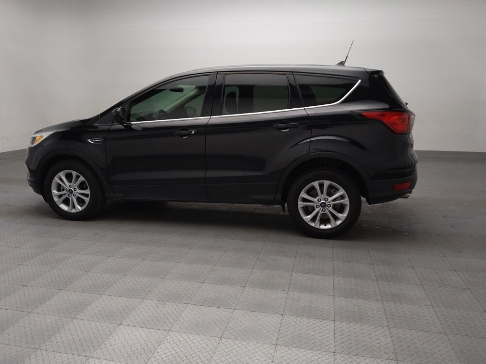 2019 Ford Escape in Arlington, TX 76011 - 18130542 3