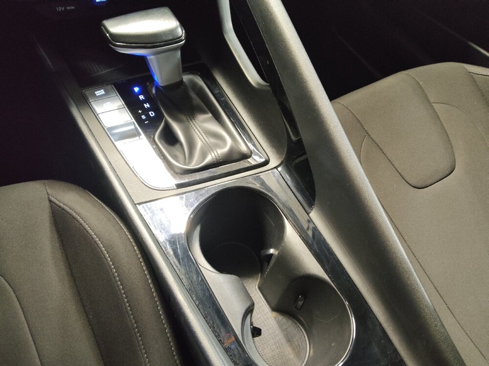 2025 Hyundai Elantra in Arlington, TX 76011 - 18130551 26