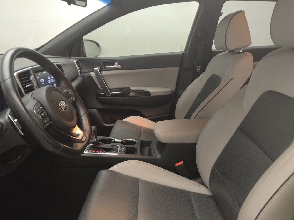 2019 Kia Sportage in Lubbock, TX 79424 - 18130552 17