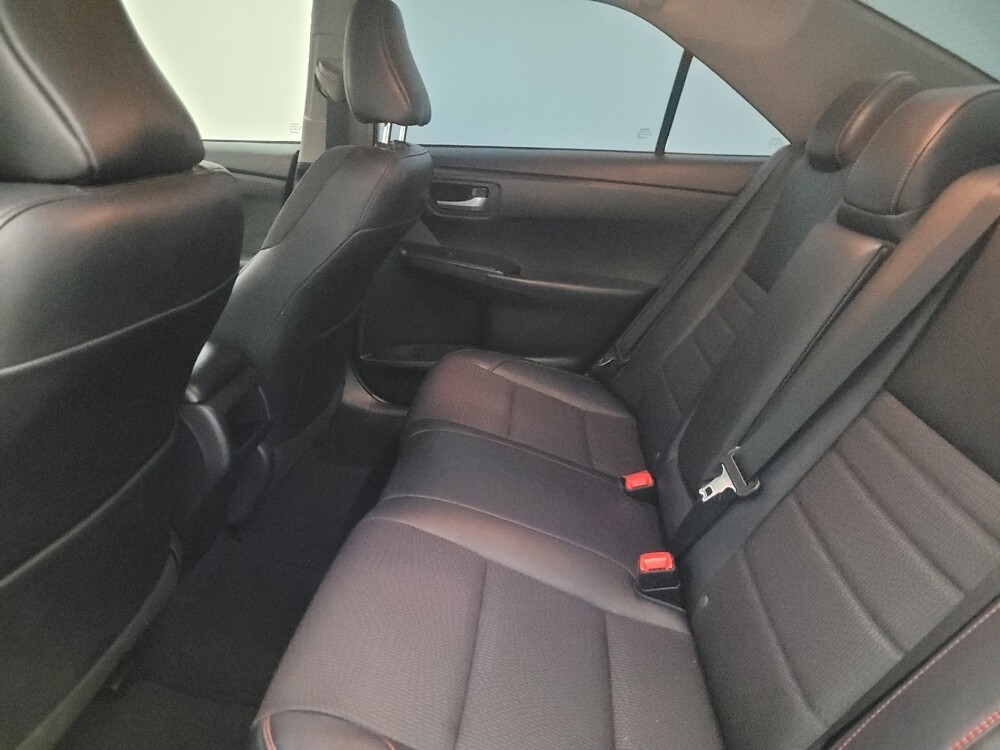 2017 Toyota Camry in Glendale, AZ 85301 - 18130556 18