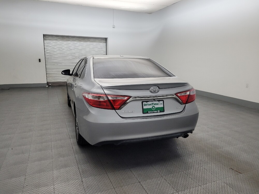 2017 Toyota Camry in Glendale, AZ 85301 - 18130556 6