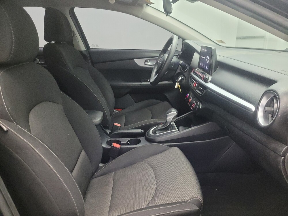 2023 Kia Forte in Glendale, AZ 85301 - 18130559 21