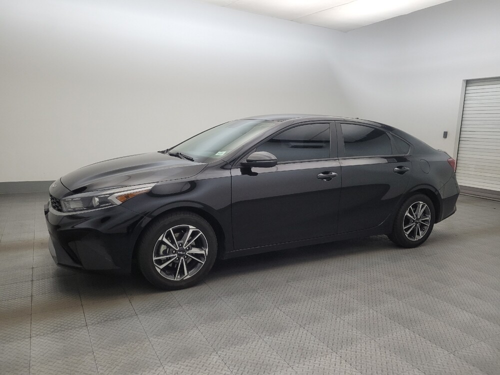 2023 Kia Forte in Glendale, AZ 85301 - 18130559 2