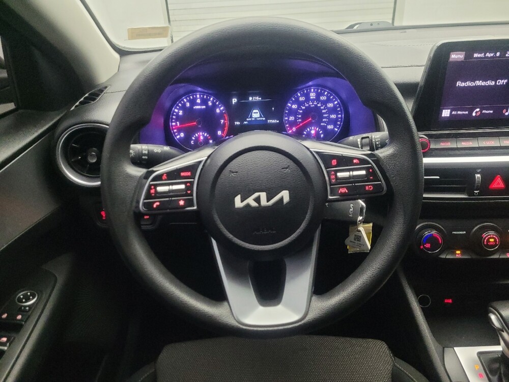 2023 Kia Forte in Glendale, AZ 85301 - 18130559 22