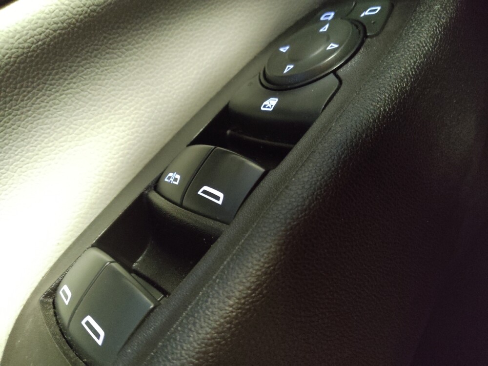 2021 Chevrolet Equinox in Phoenix, AZ 85015 - 18130562 27