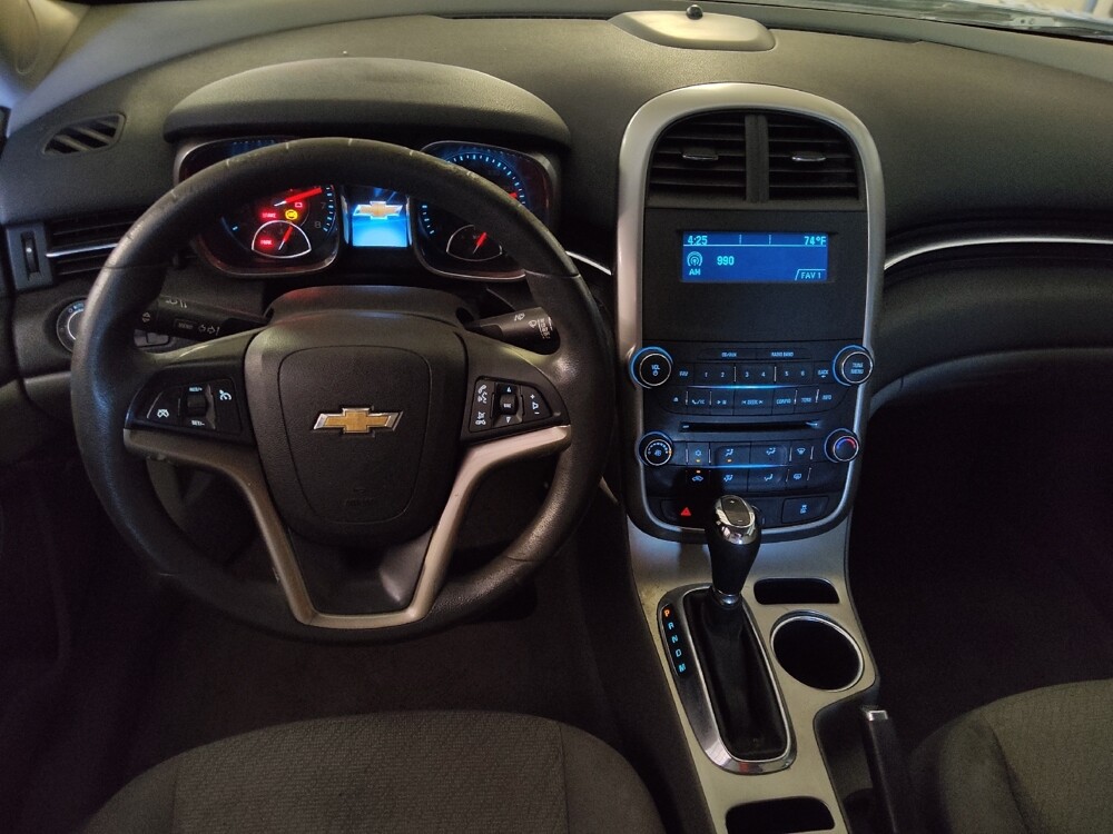 2015 Chevrolet Malibu in Fort Myers, FL 33907 - 18130564 22