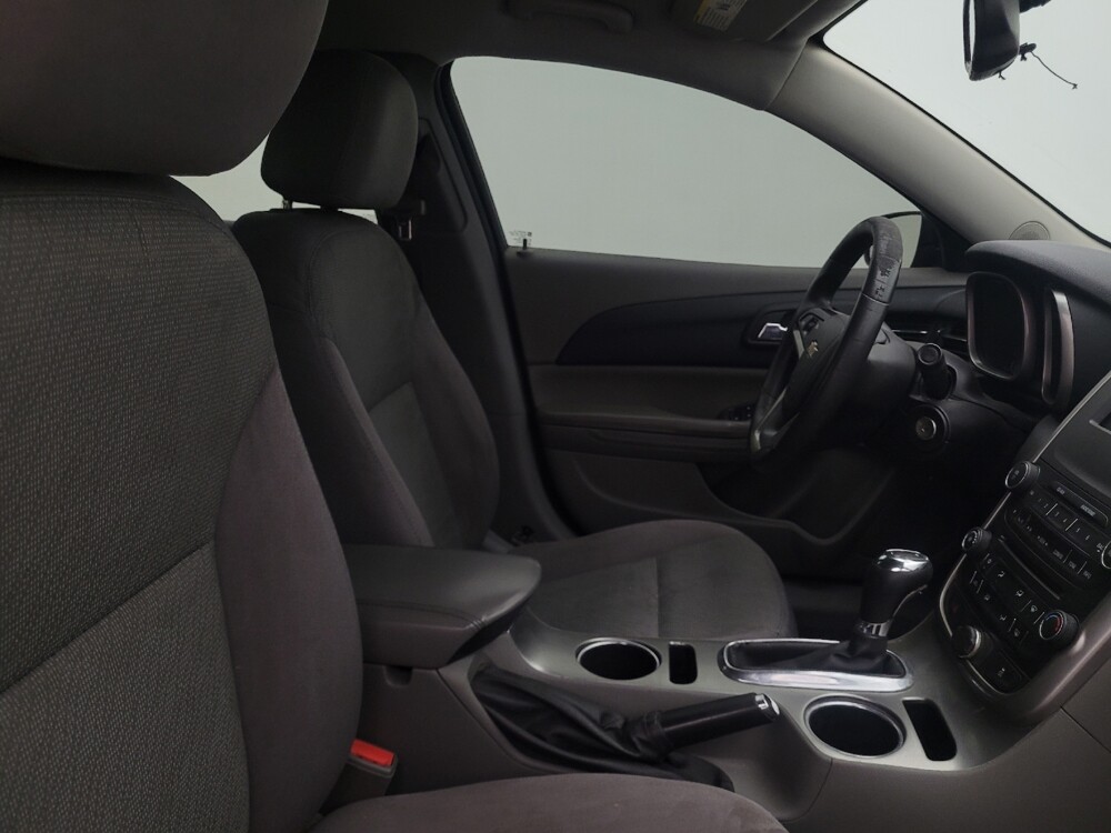 2015 Chevrolet Malibu in Fort Myers, FL 33907 - 18130564 21