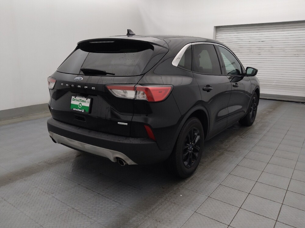 2020 Ford Escape in Conway, SC 29526 - 18130565 9