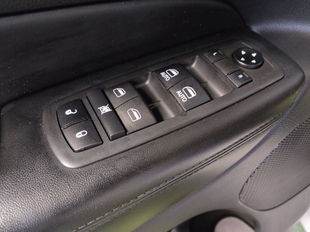 2018 Jeep Grand Cherokee in Macon, GA 31210 - 18130566 27