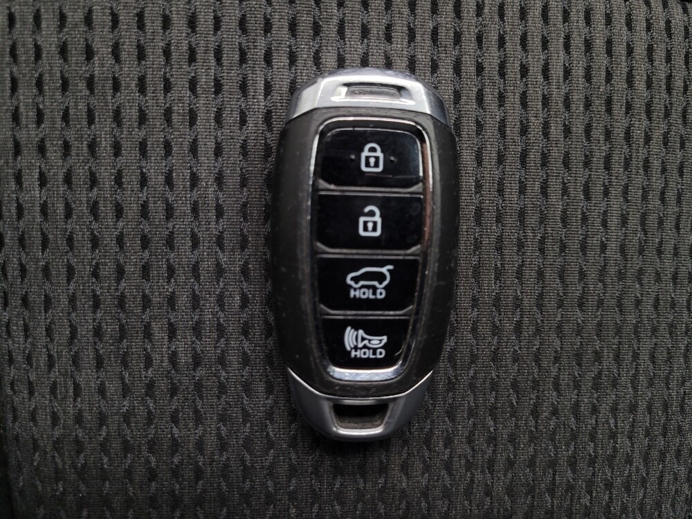 2019 Hyundai Santa Fe in Las Vegas, NV 89102 - 18130574 32