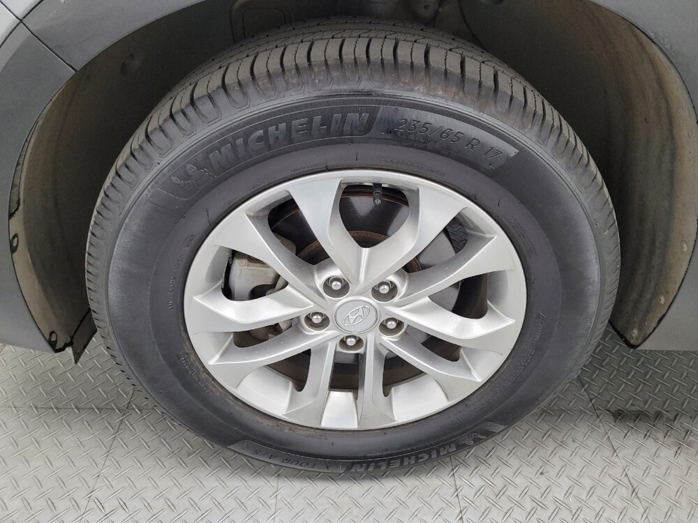 2019 Hyundai Santa Fe in Las Vegas, NV 89102 - 18130574 31