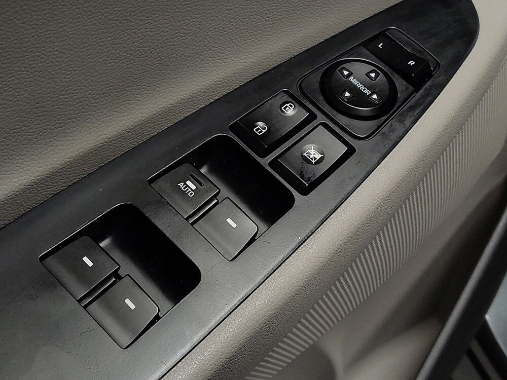 2017 Hyundai Tucson in Jacksonville, FL 32210 - 18130577 27