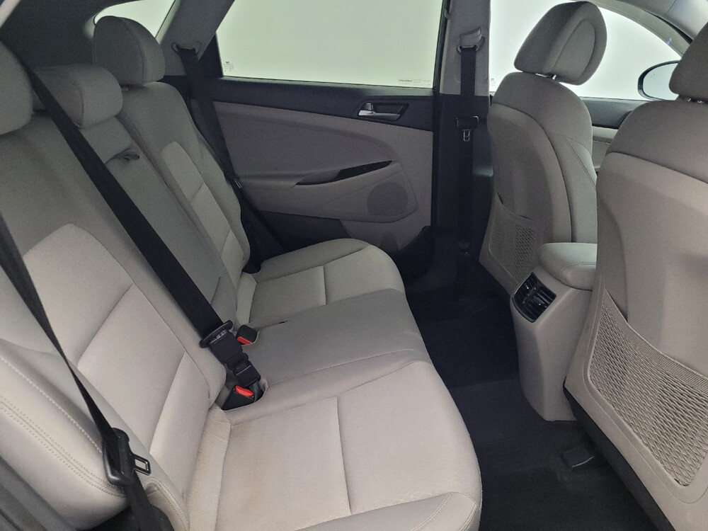 2017 Hyundai Tucson in Jacksonville, FL 32210 - 18130577 19