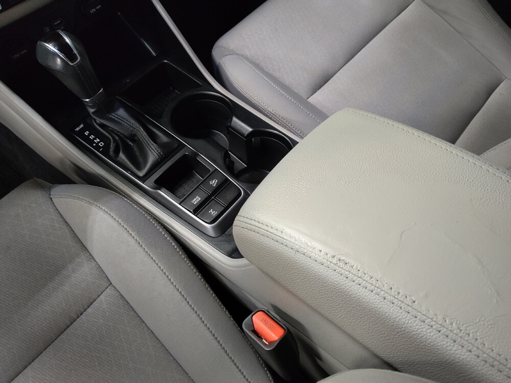 2017 Hyundai Tucson in Jacksonville, FL 32210 - 18130577 26