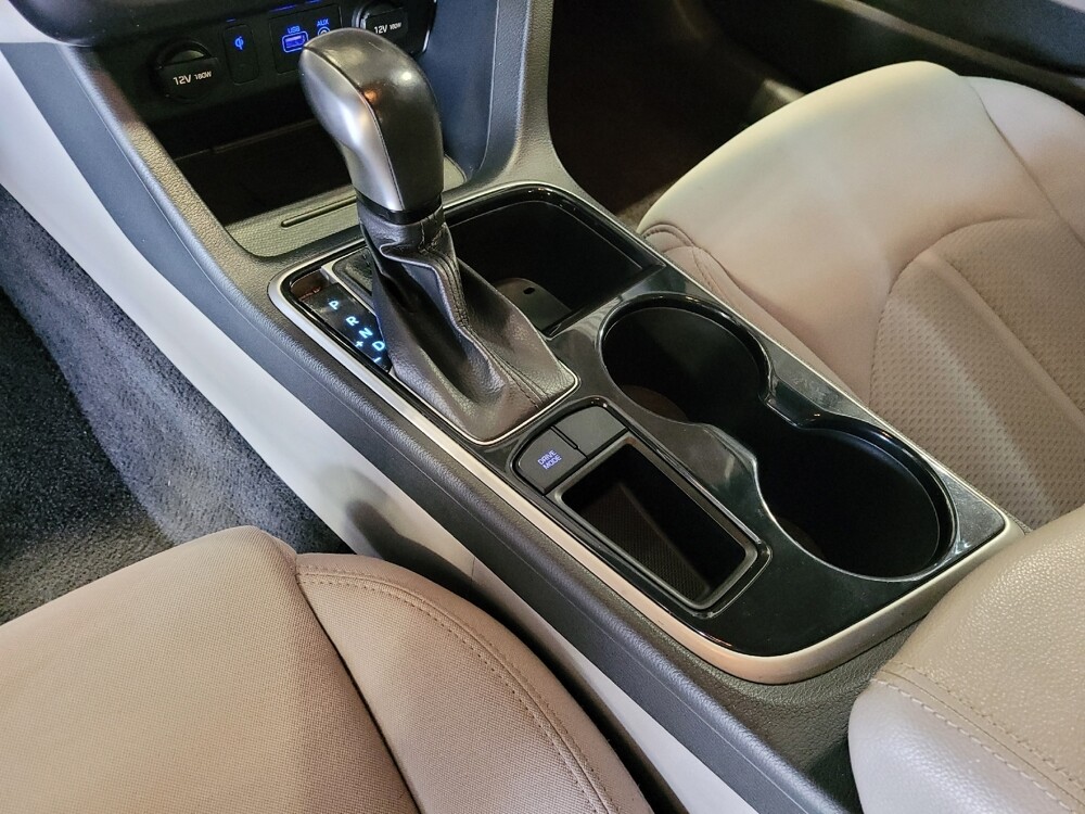 2019 Hyundai Sonata in Orlando, FL 32808 - 18130580 26