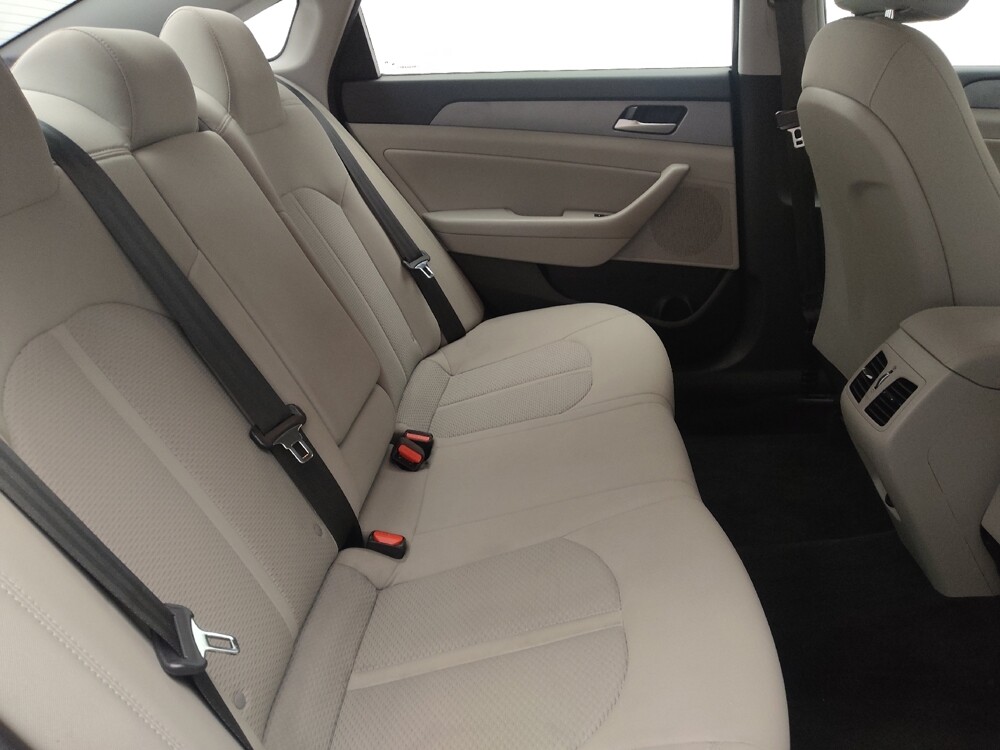 2019 Hyundai Sonata in Orlando, FL 32808 - 18130580 19