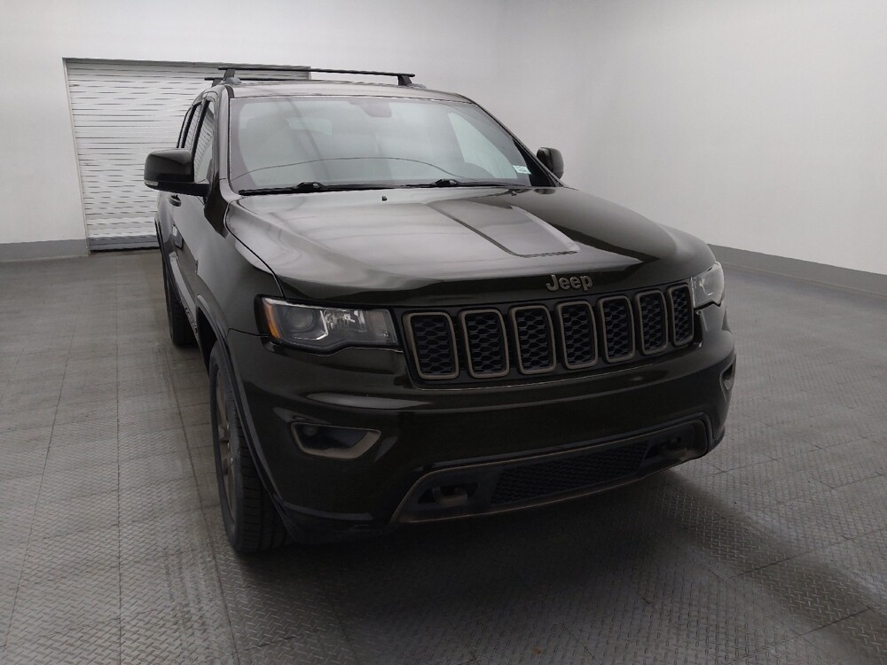 2016 Jeep Grand Cherokee in Jacksonville, FL 32210 - 18130587 14