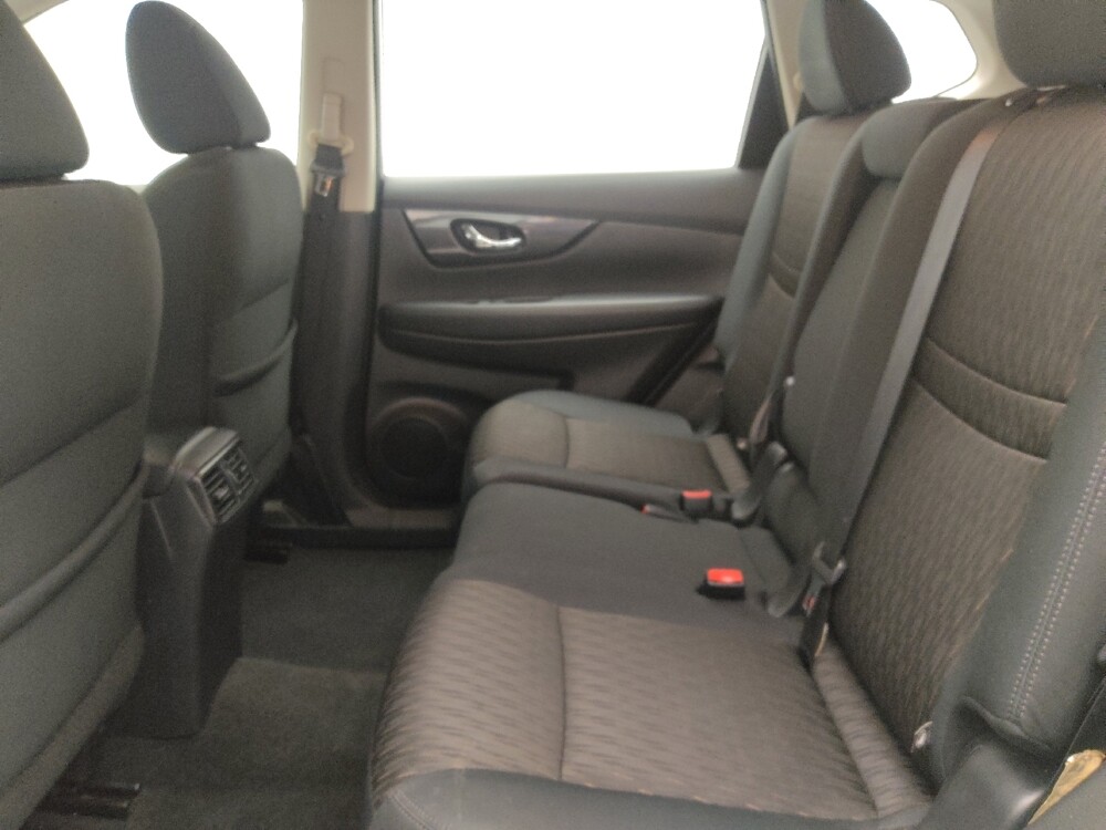 2017 Nissan Rogue in Kissimmee, FL 34744 - 18130596 18