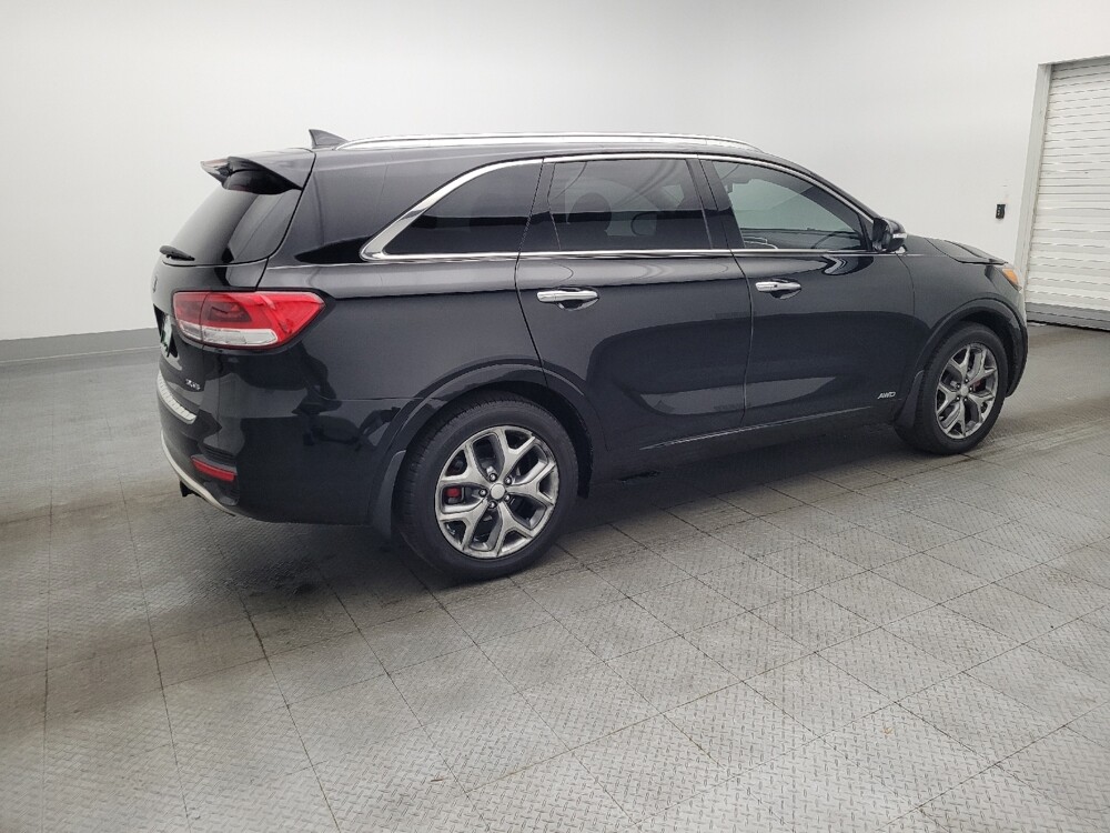 2018 Kia Sorento in Hialeah, FL 33014 - 18130600 10