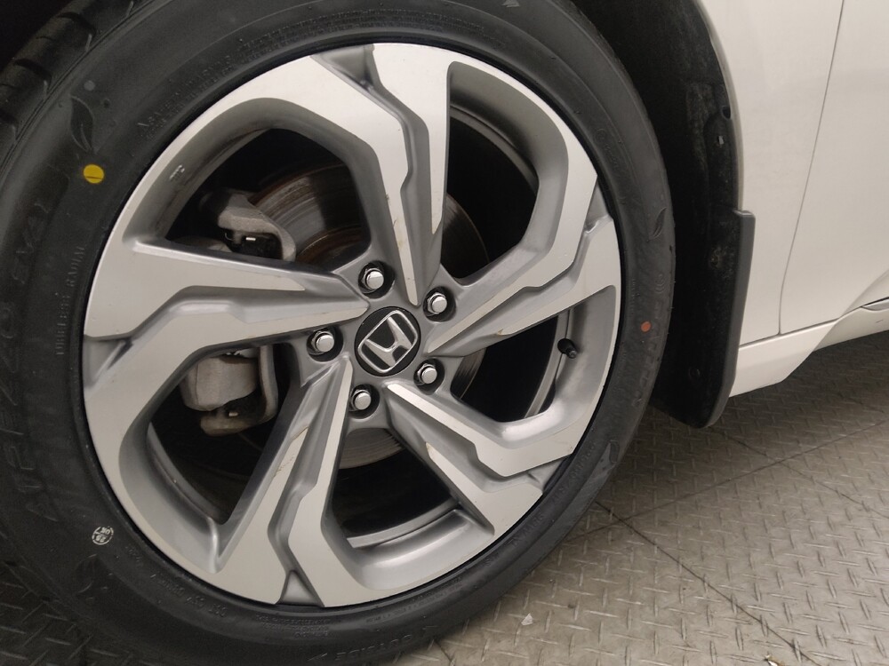 2018 Honda Accord in Hialeah, FL 33014 - 18130601 31