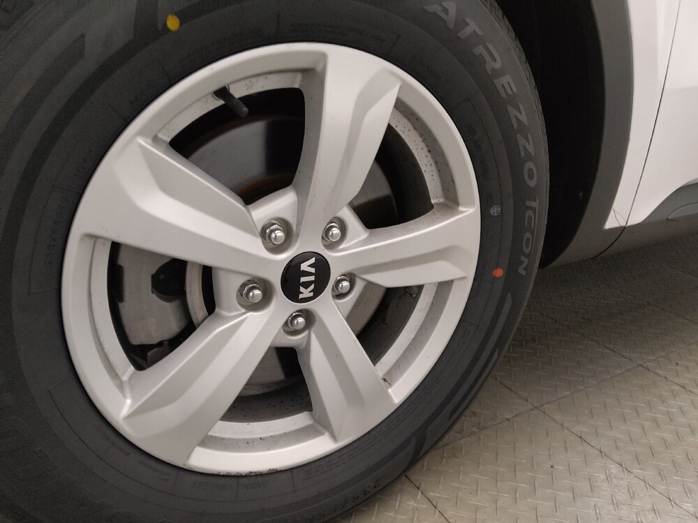 2021 Kia Sorento in Jacksonville, FL 32210 - 18130602 31