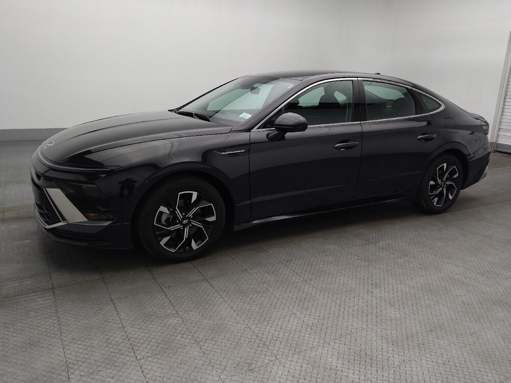 2025 Hyundai Sonata in Jacksonville, FL 32210 - 18130603 2