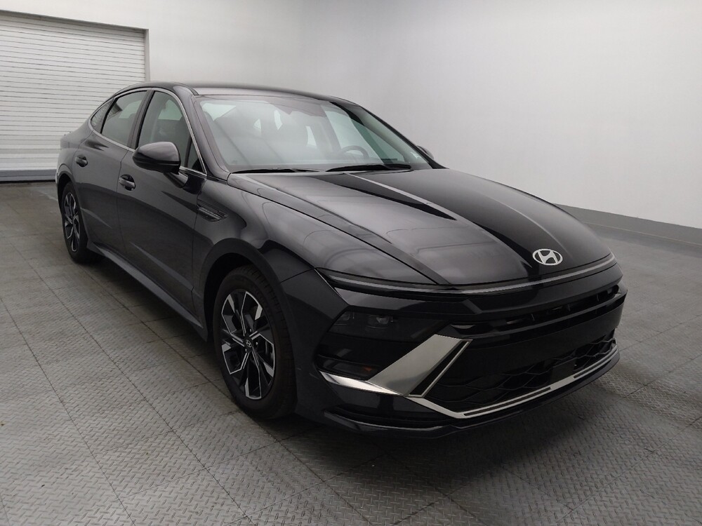 2025 Hyundai Sonata in Jacksonville, FL 32210 - 18130603 13