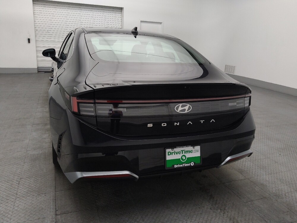 2025 Hyundai Sonata in Jacksonville, FL 32210 - 18130603 6