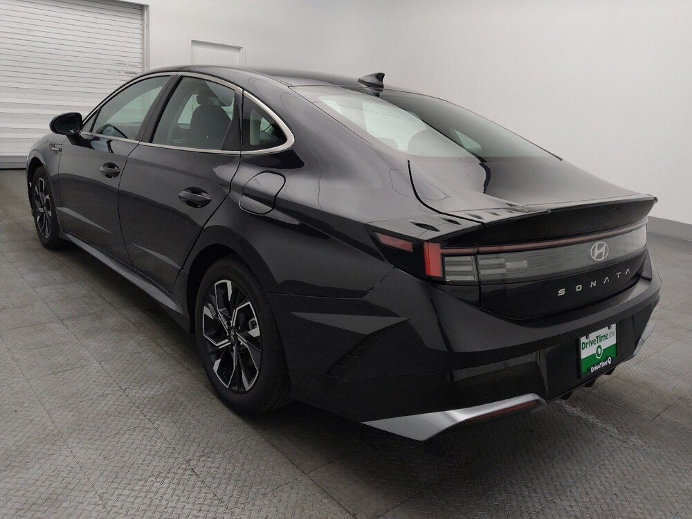 2025 Hyundai Sonata in Jacksonville, FL 32210 - 18130603 5