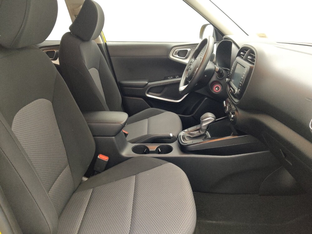 2020 Kia Soul in Jacksonville, FL 32210 - 18130606 21