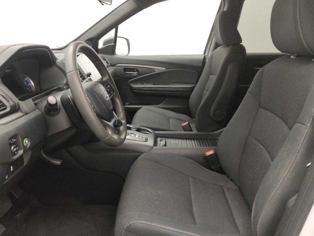 2021 Honda Passport in Charleston, SC 29414 - 18130608 17