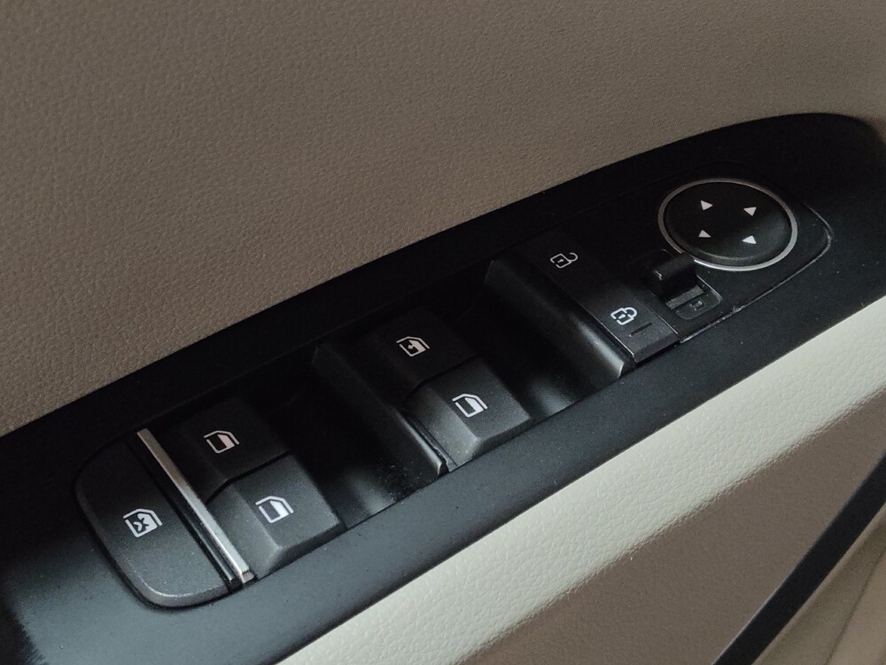 2020 Kia Soul in Jacksonville, FL 32210 - 18130609 27