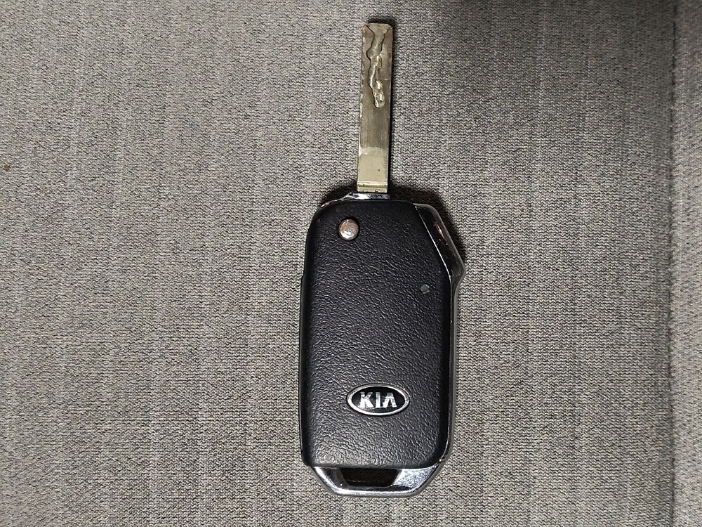 2020 Kia Soul in Jacksonville, FL 32210 - 18130609 32