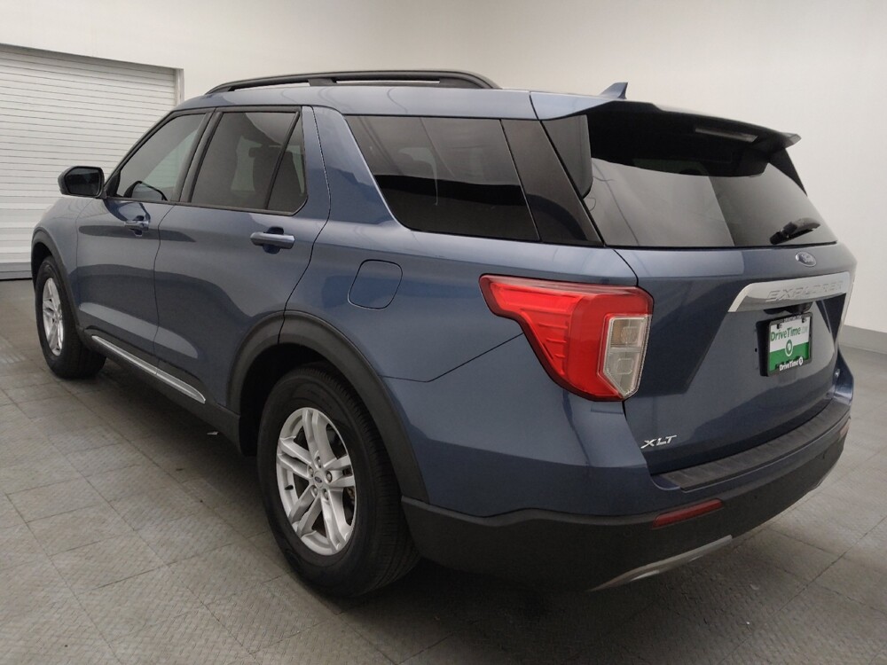 2020 Ford Explorer in Orlando, FL 32808 - 18130610 5