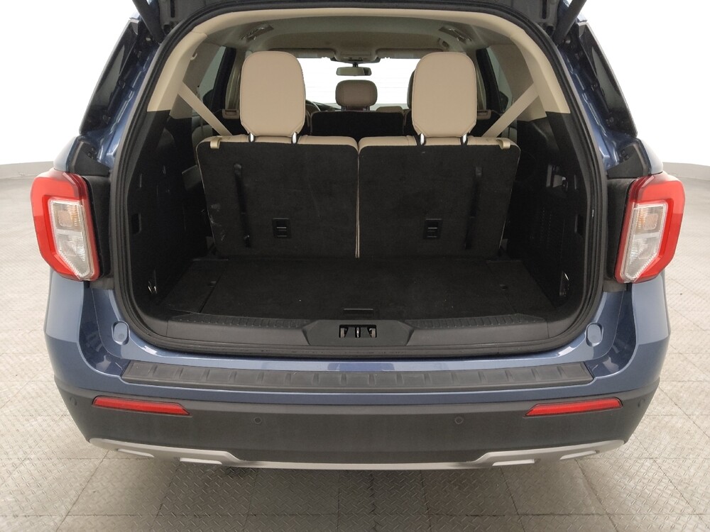 2020 Ford Explorer in Orlando, FL 32808 - 18130610 29