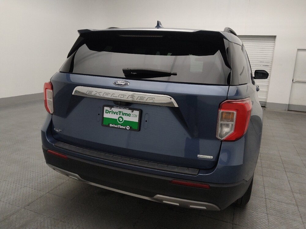 2020 Ford Explorer in Orlando, FL 32808 - 18130610 7