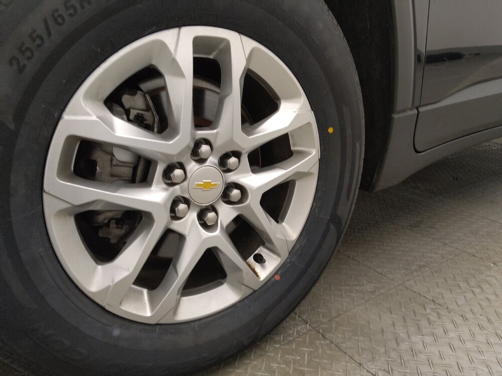 2023 Chevrolet Traverse in Orlando, FL 32808 - 18130614 31