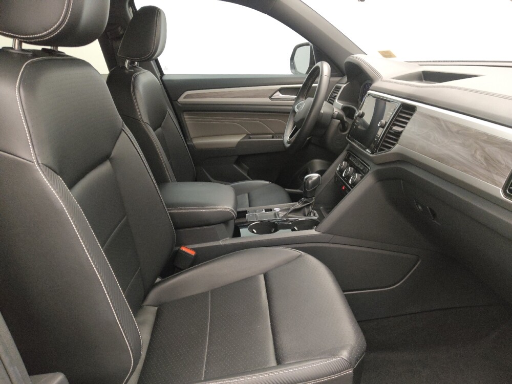 2022 Volkswagen Atlas in Orlando, FL 32808 - 18130621 21