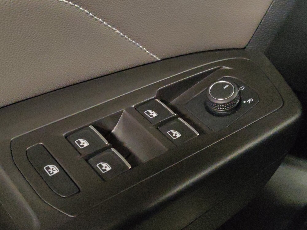 2022 Volkswagen Atlas in Orlando, FL 32808 - 18130621 27