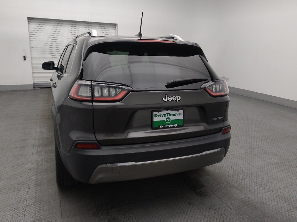 2019 Jeep Cherokee in Hialeah, FL 33014 - 18130624 6