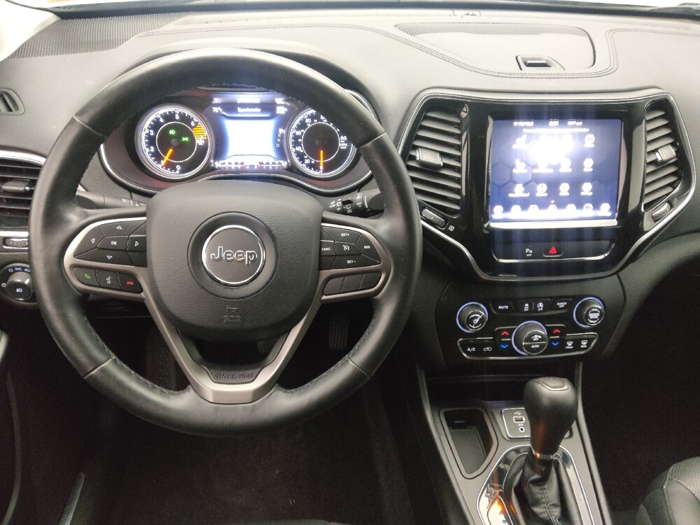 2019 Jeep Cherokee in Hialeah, FL 33014 - 18130624 22