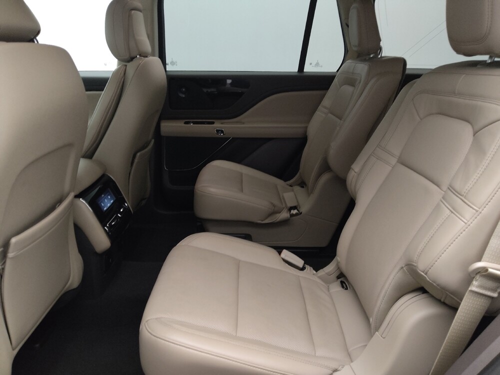 2020 Lincoln Aviator in Orlando, FL 32808 - 18130625 18