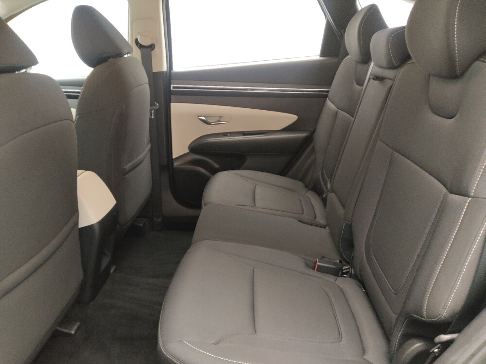 2023 Hyundai Tucson in Orlando, FL 32808 - 18130627 18