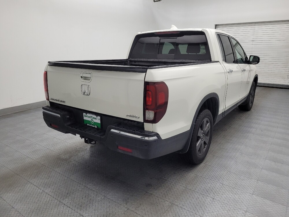 2017 Honda Ridgeline in Greensboro, NC 27407 - 18130633 9