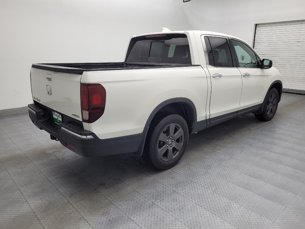 2017 Honda Ridgeline in Greensboro, NC 27407 - 18130633 10