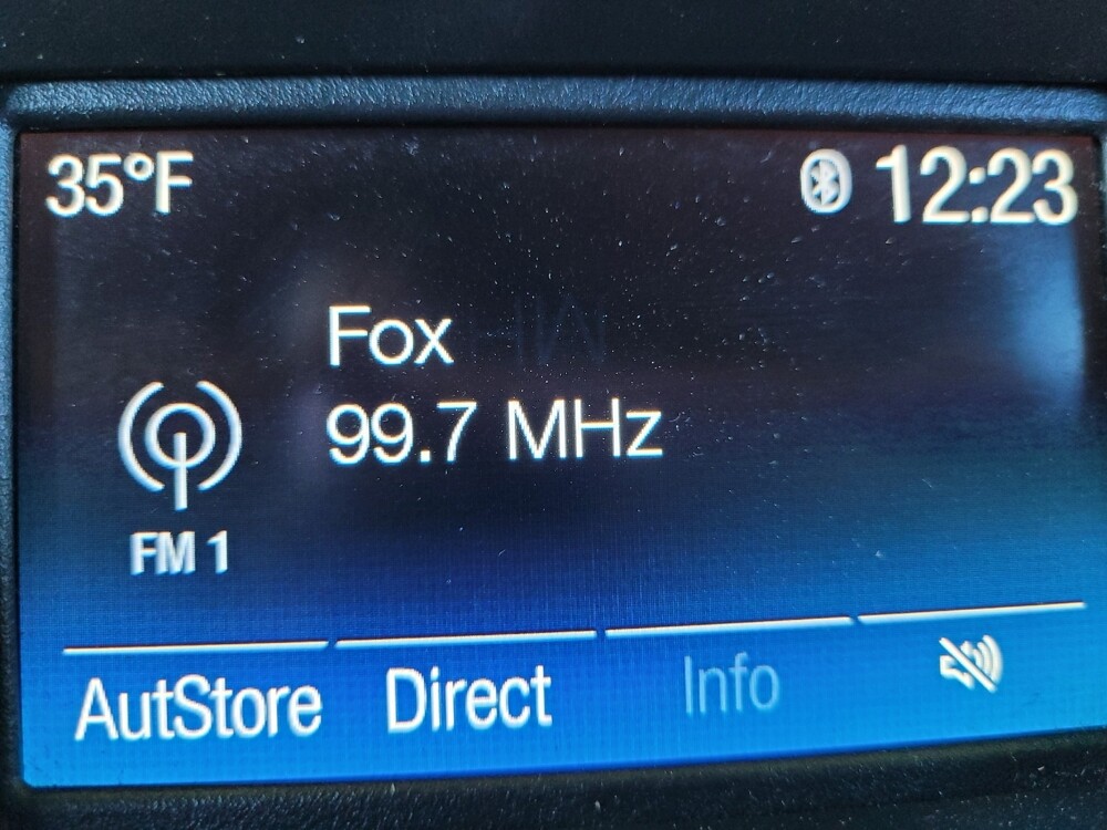 2016 Ford Explorer in Charleston, SC 29414 - 18130638 25