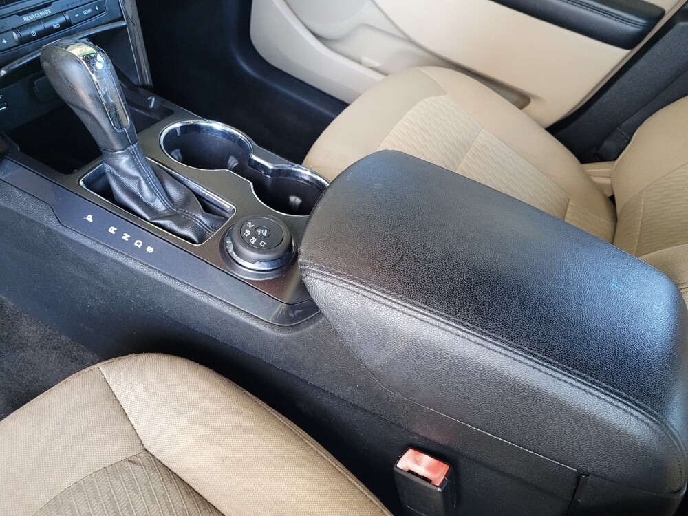 2016 Ford Explorer in Charleston, SC 29414 - 18130638 26