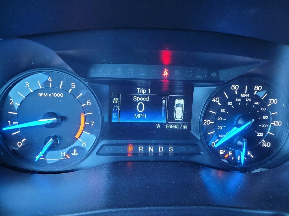 2016 Ford Explorer in Charleston, SC 29414 - 18130638 23